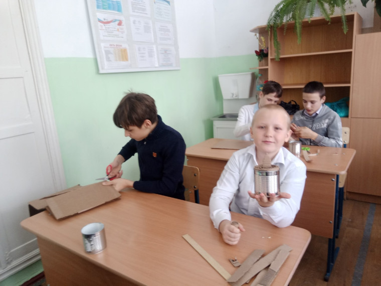Укажите подпись к картинке.